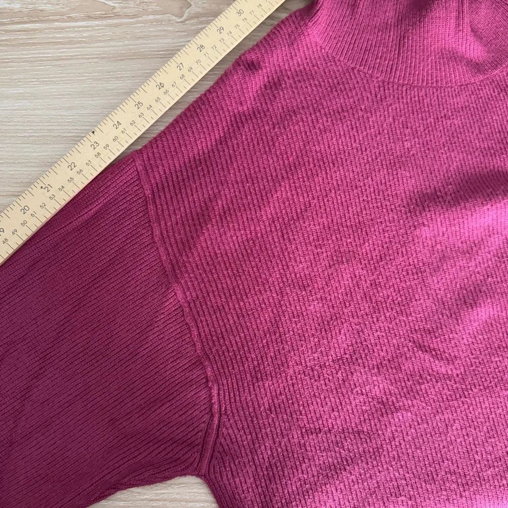 Free People Small Softly Structured Knit‎ Tunic Sweater Berry Oversized Preppy